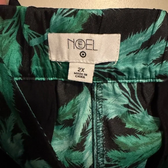 NWOT Fe Noel Target Collaboration - Picture 3 of 4